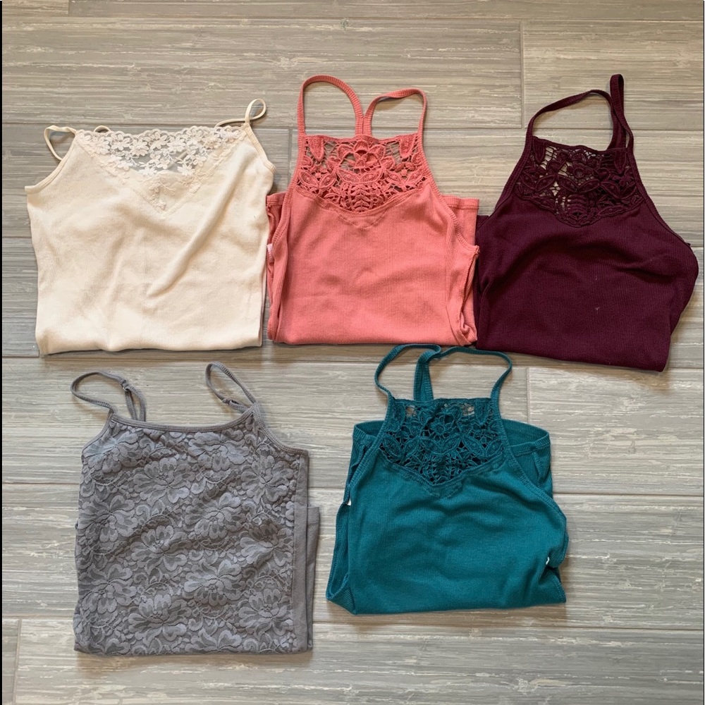 Lace tank top bundle